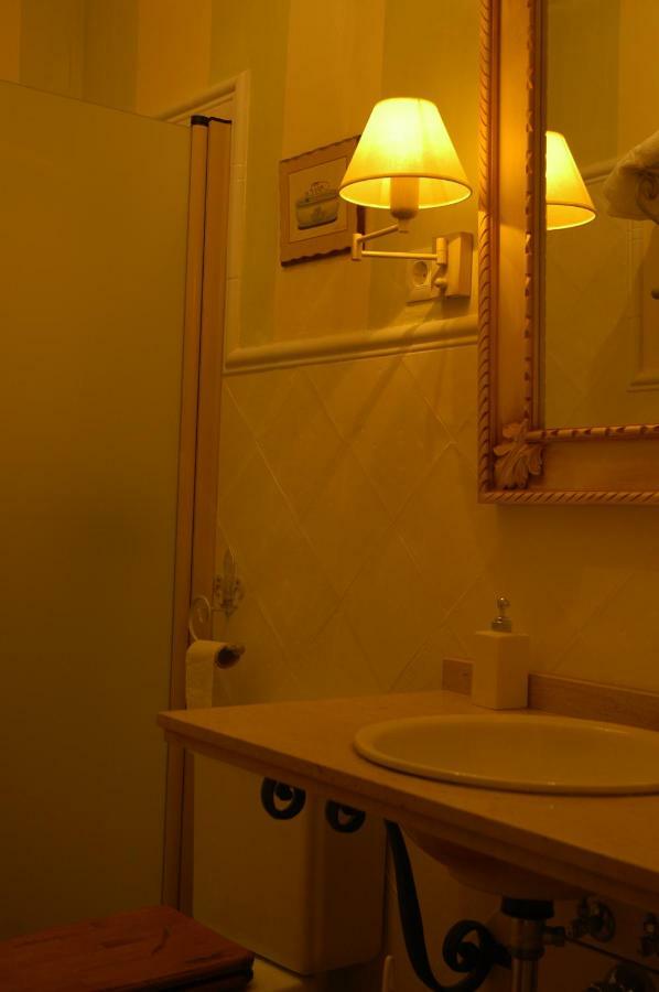 Molino La Boticaria Hotel มาร์เชนา ภายนอก รูปภาพ
