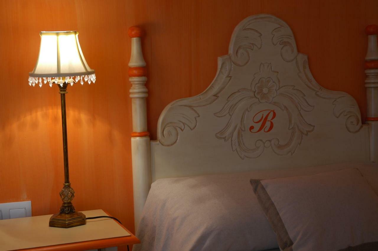 Molino La Boticaria Hotel มาร์เชนา ภายนอก รูปภาพ